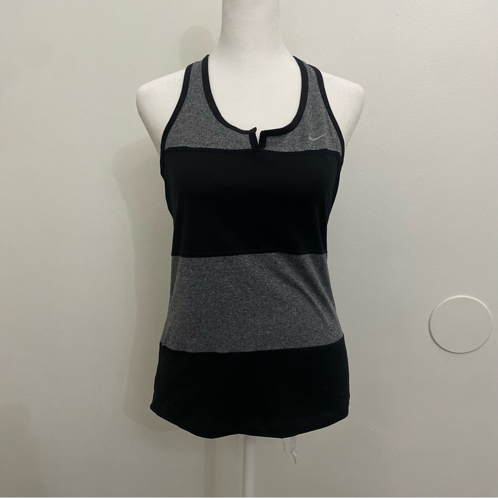 Nike Black and Gray Fitted Sleeveless Tank Top